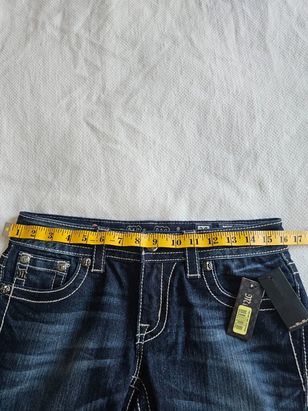 Miss Me cuffed capri dark wash denim/ jeans. model #JP5771P - Picture 8 of 12
